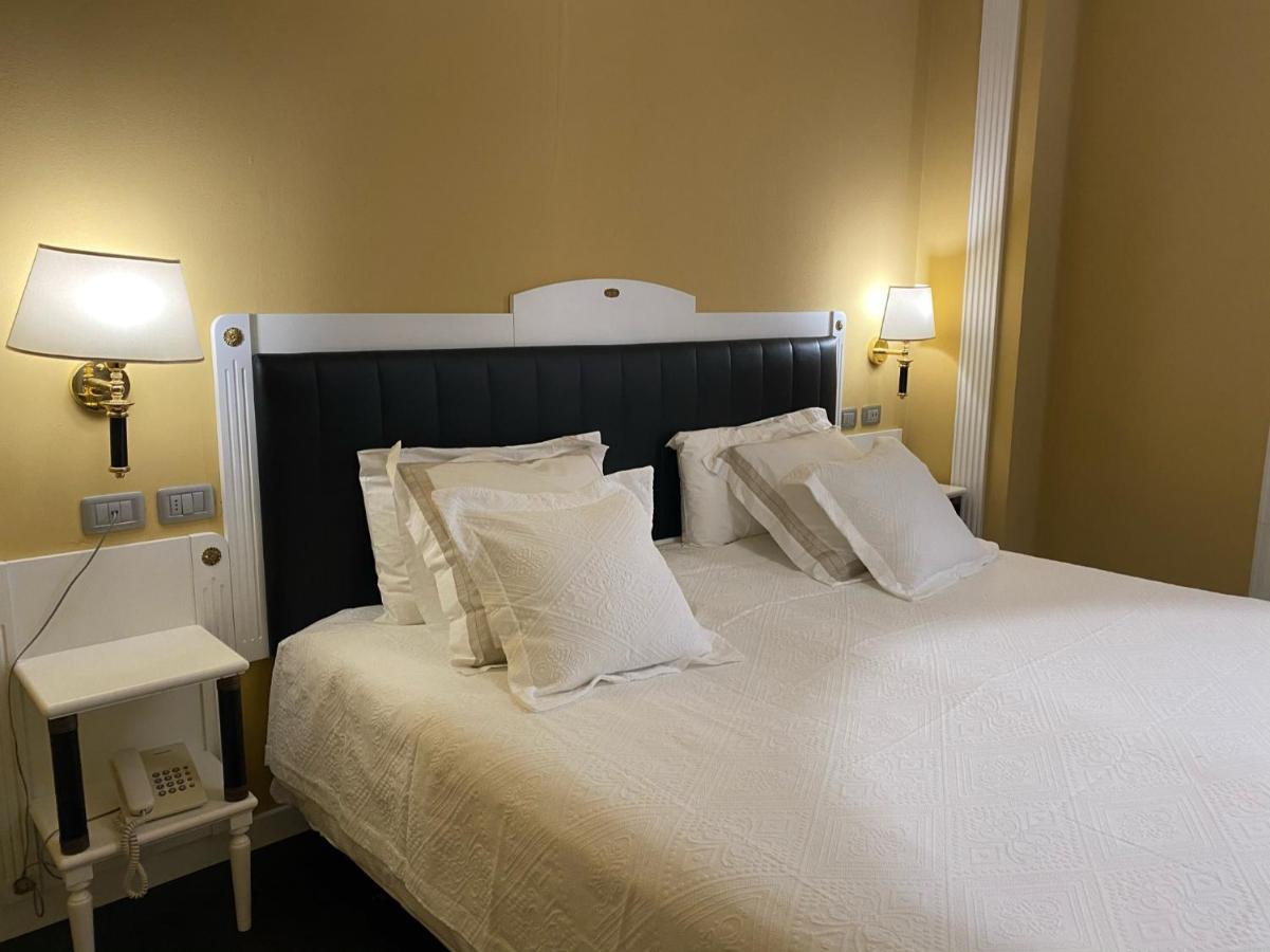 Greif Hotel Maria Theresia Trieszt Kültér fotó