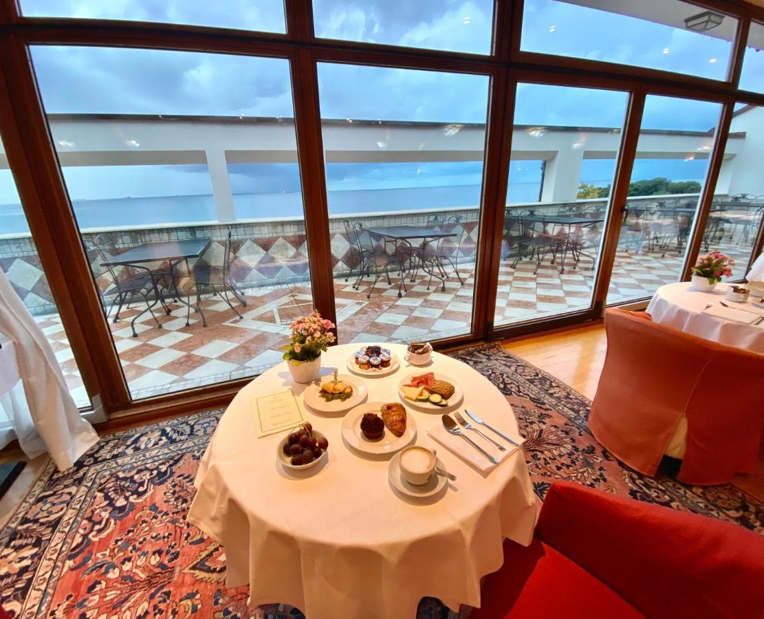Greif Hotel Maria Theresia Trieszt Kültér fotó