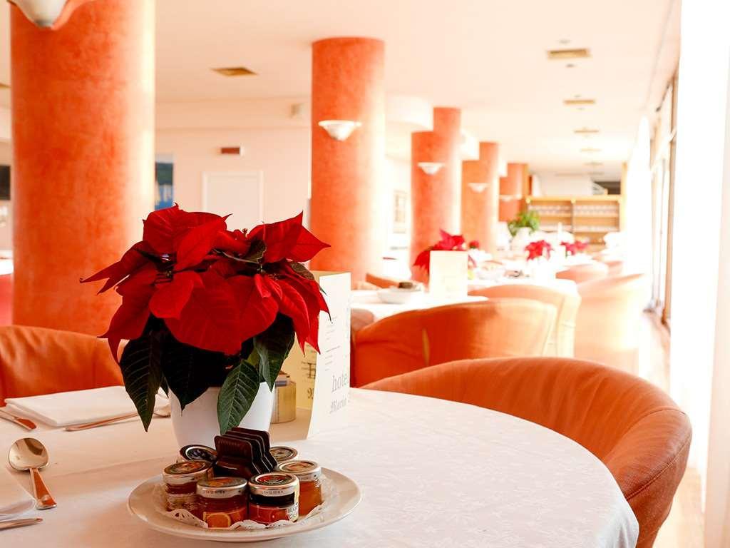 Greif Hotel Maria Theresia Trieszt Kültér fotó
