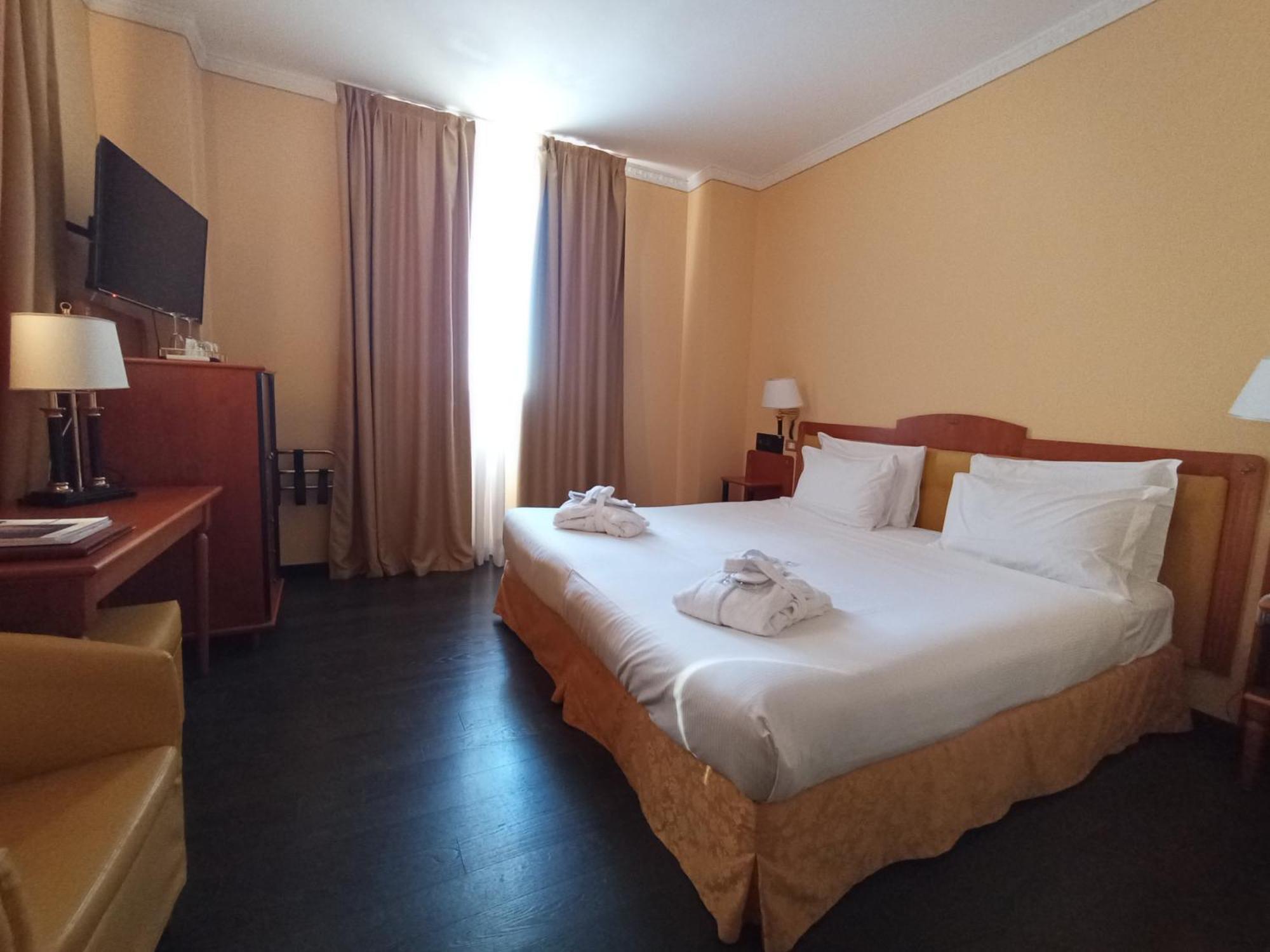Greif Hotel Maria Theresia Trieszt Kültér fotó